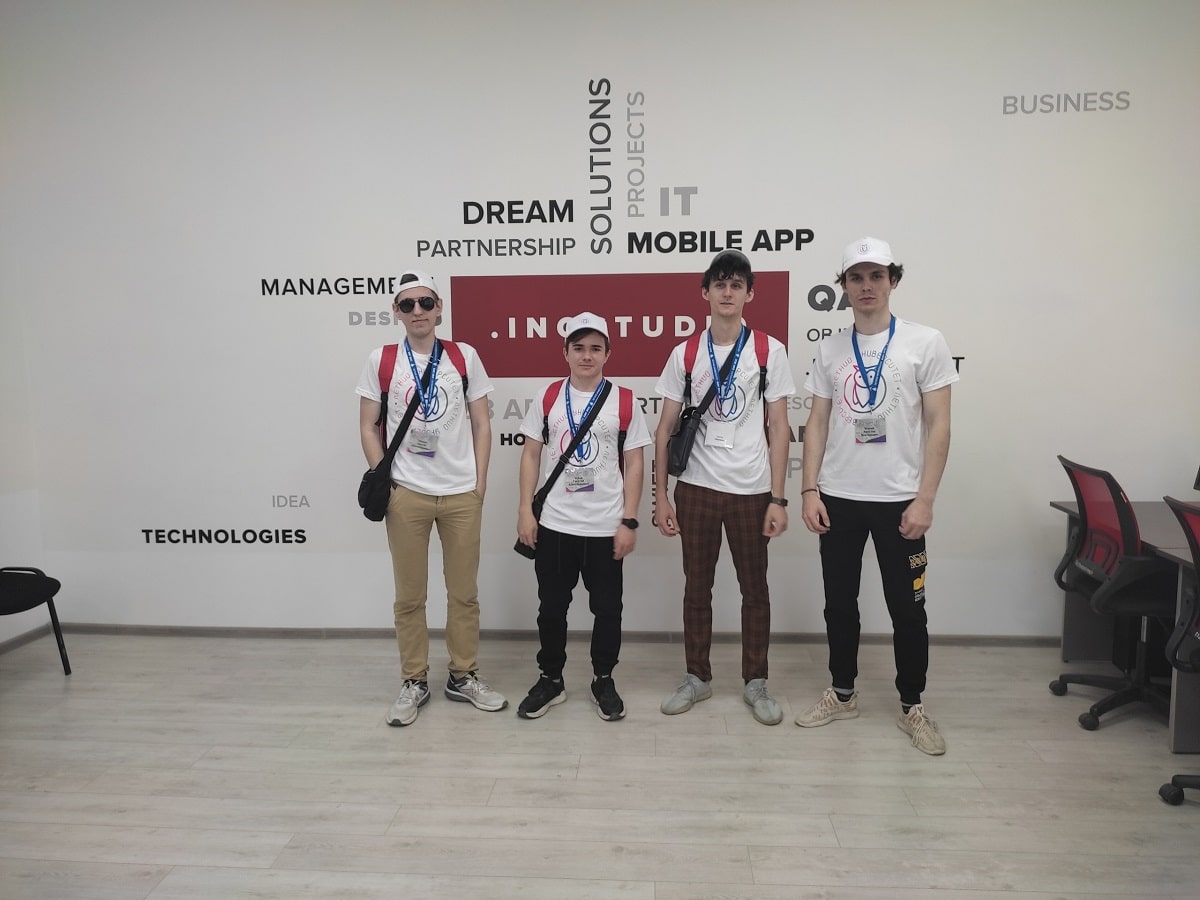 Студенты кафедры АКИТ на мероприятие «Летний университет»