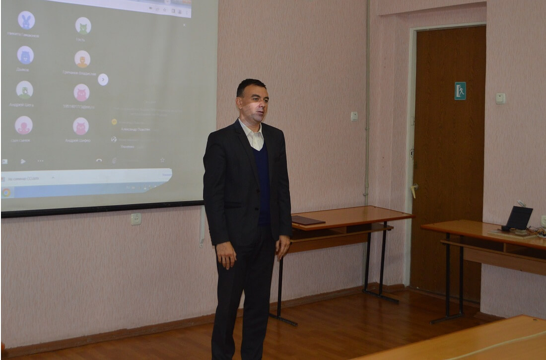 доцент, заведующий кафедрой АКИТ Колесников Андрей Валерьевич