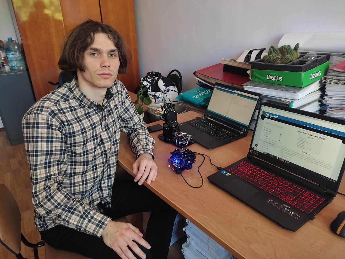 Усенко Ярослав, студент группы ИТ-391